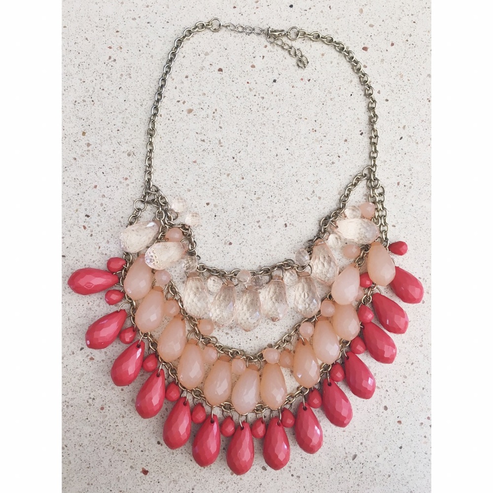💕Pink and Coral Ombré Beaded Necklace💕